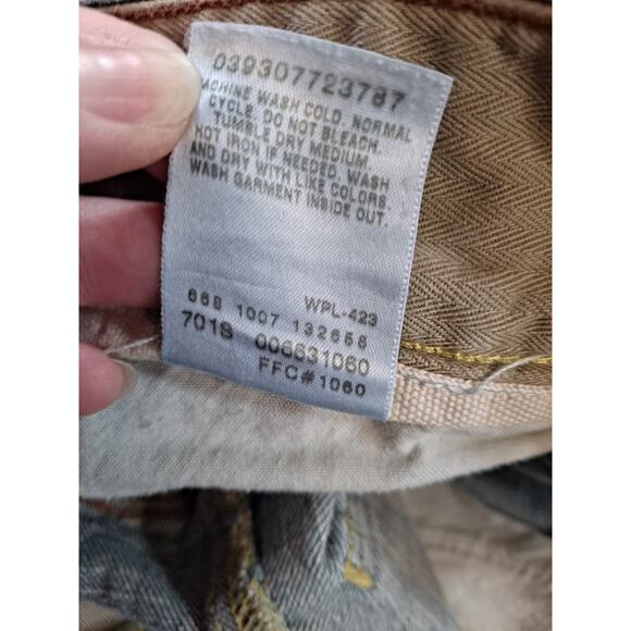 Levi's Slim Straight Slightly Faded and Distressed Jeans Size 36x30 - Picture 6 of 10